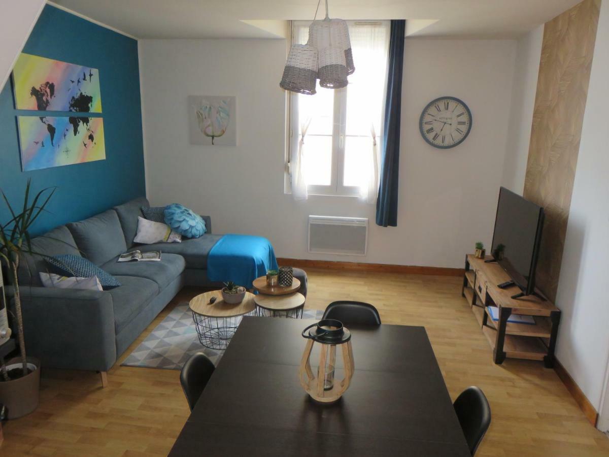 Grand Appartement Chaleureux Thouars Ngoại thất bức ảnh